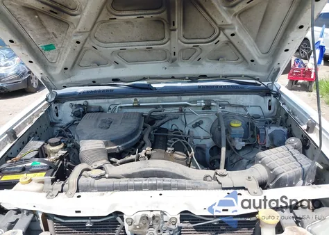 2003 Nissan Frontier Xe из США, поврежденный, VIN 1N6DD26T23C400242